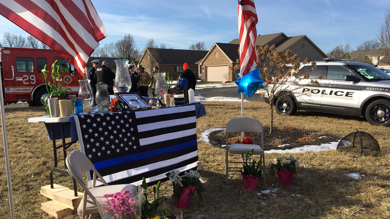thin blue line web_391721