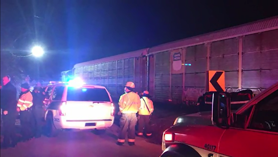 Train derailment courtesy of CNN_386026