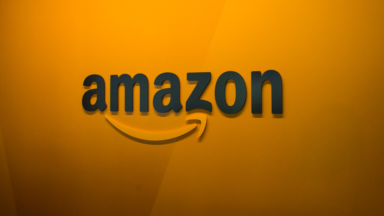 amazonweb_384582