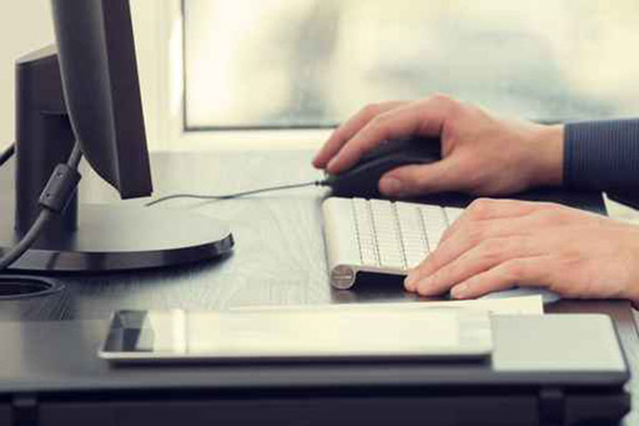 computer typing generic_234622
