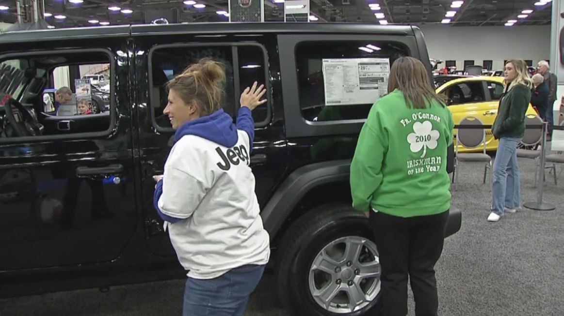 JEEP_402390
