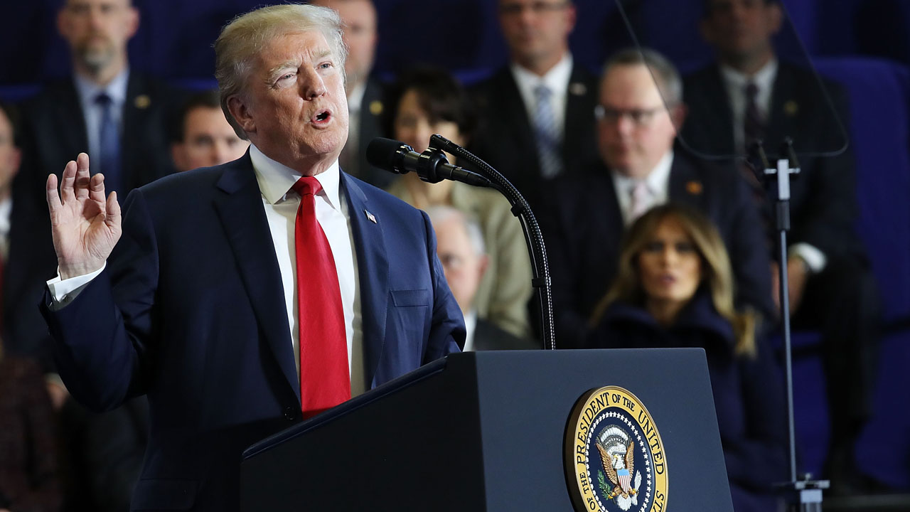 trumpmanchester_402874