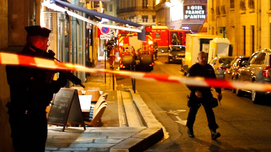 paris-attack_1526212420478.jpg