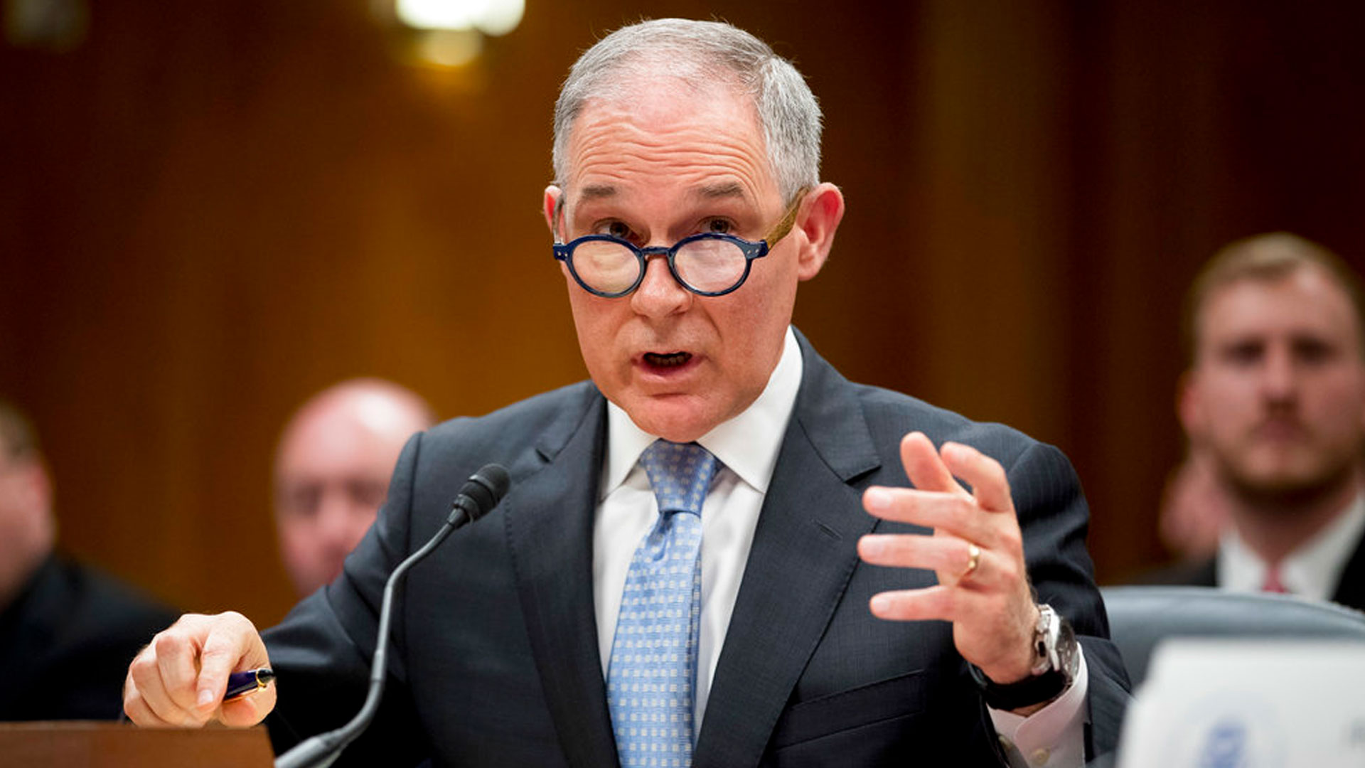 scott-pruitt_1527338386750.jpg