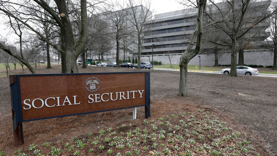 social-security-medicare_1528225226459.jpg