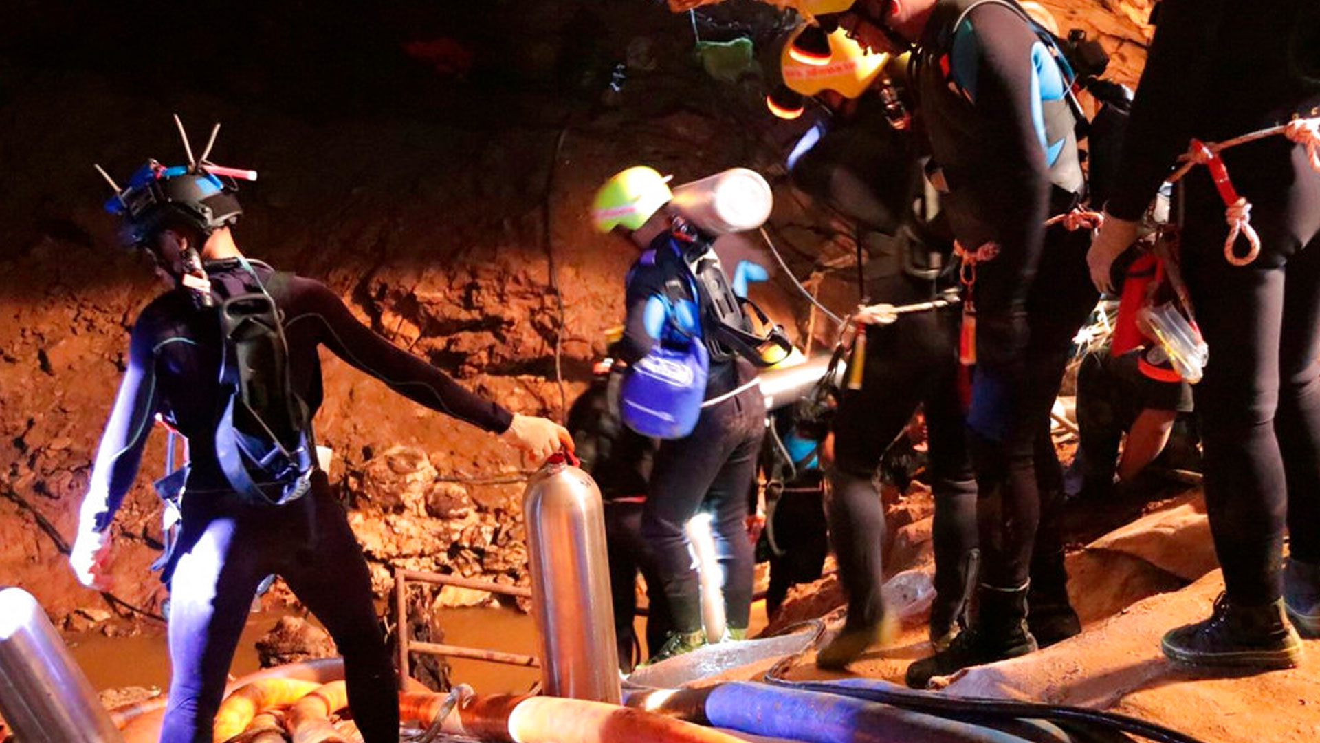 thai-rescue_1531040965800.jpg