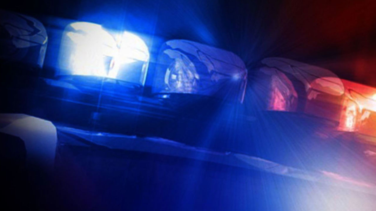 Columbus_Police__SWAT_investigate_possib_1_20181018024256