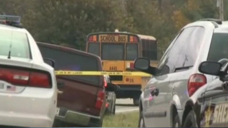 Ohio state rep drafts bill to increase fine for passing school bus while loading or unloading