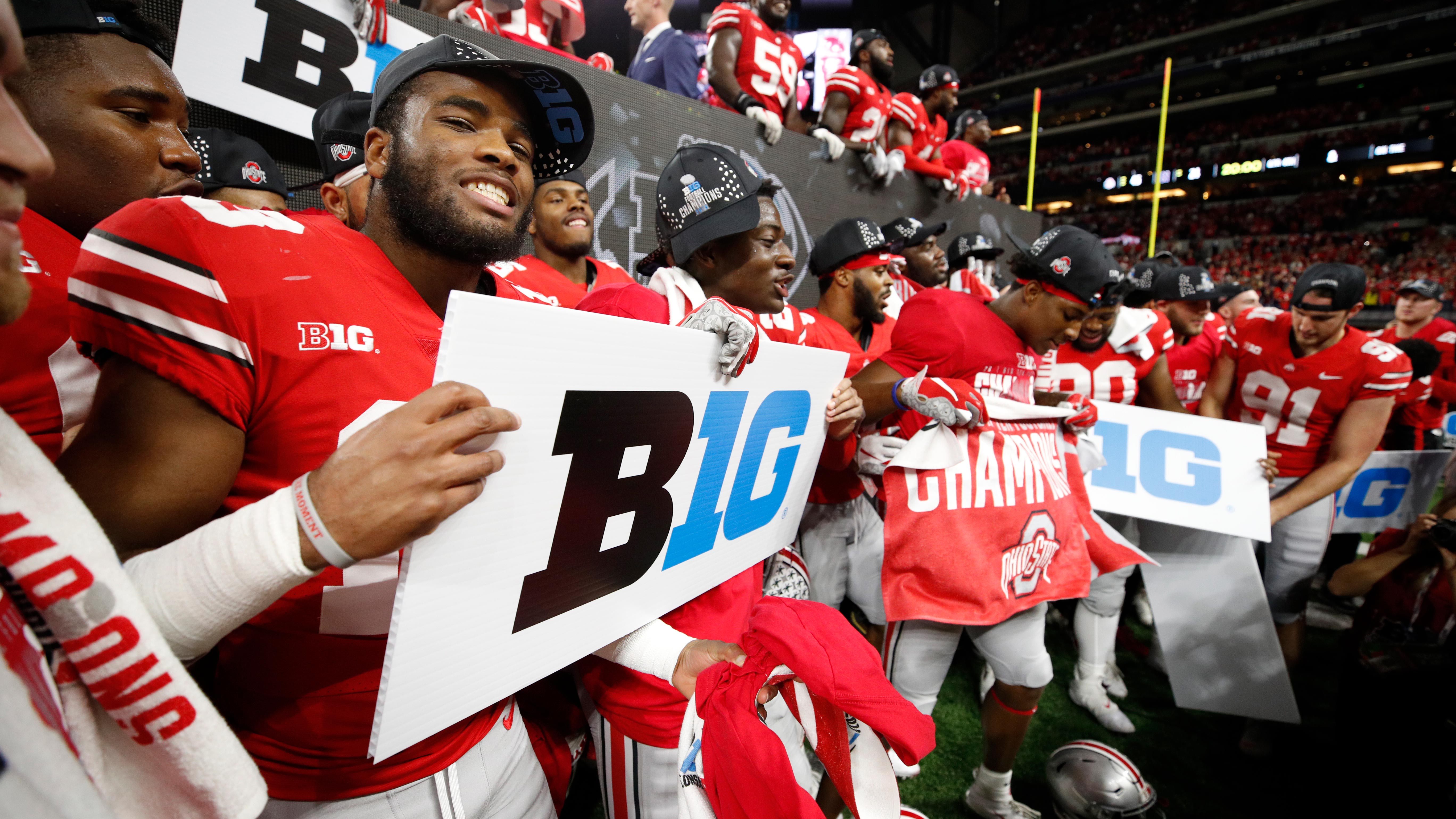 GettyImages-1075847034 ohio state buckeyes big 10 championship1_1545925965988.jpg.jpg