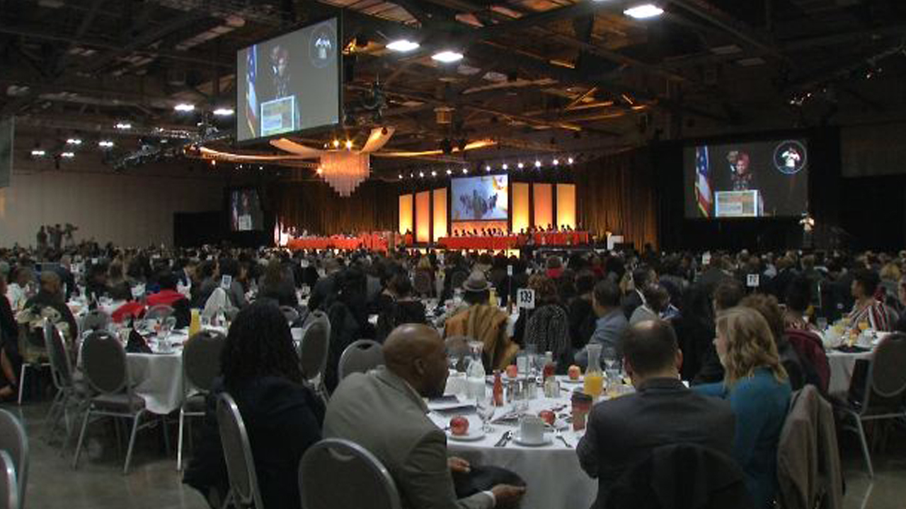 Thousands gather for MLK birthday breakfast