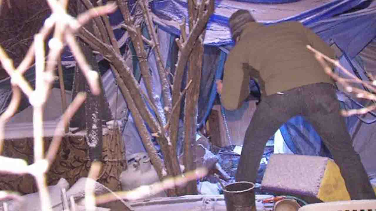 Volunteers hand out food, count Columbus homeless population sleeping outdoors