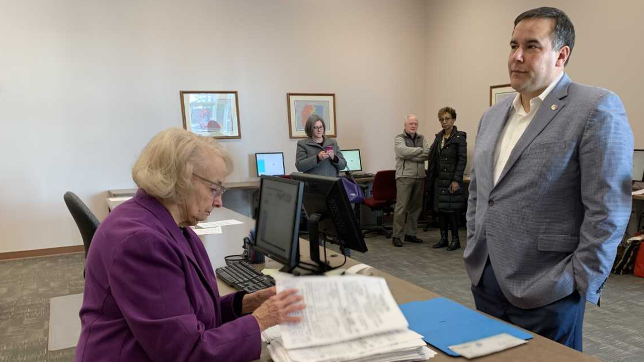 Mayor Ginther files petition for re-election