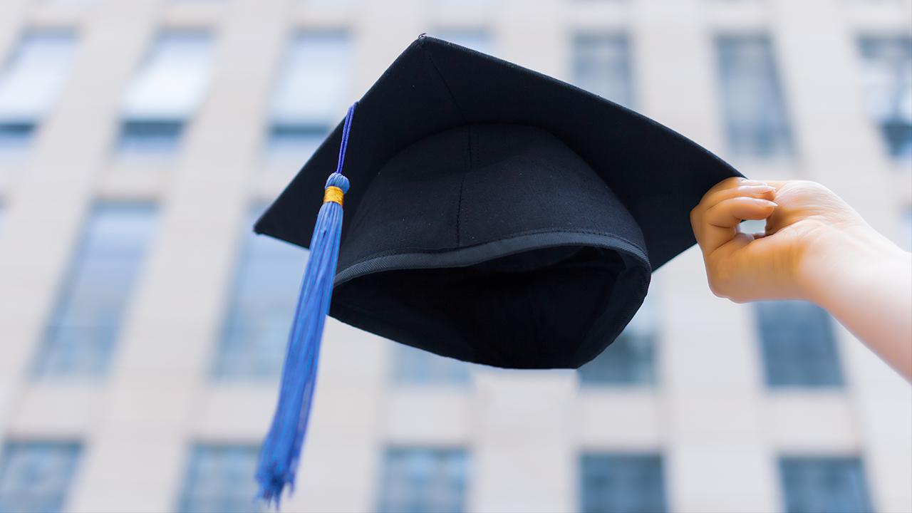 graduation-cap_20190309192711591-159532