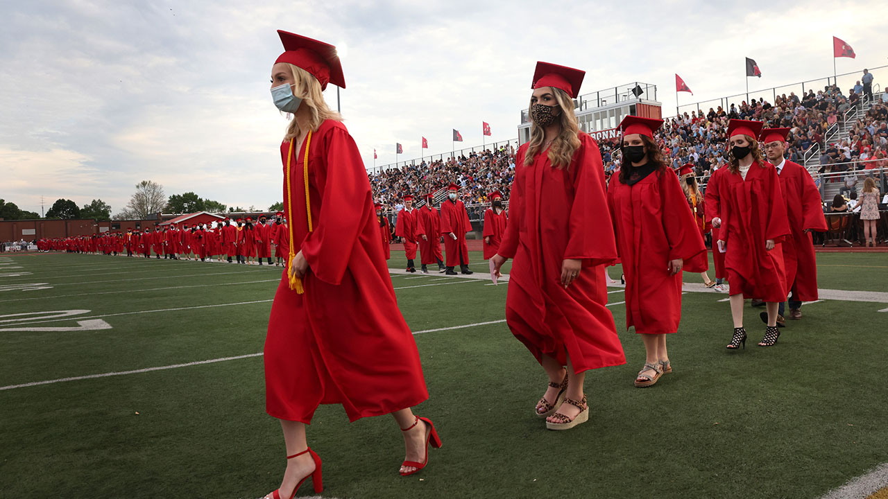 Bradley Illinois High School covid graduation