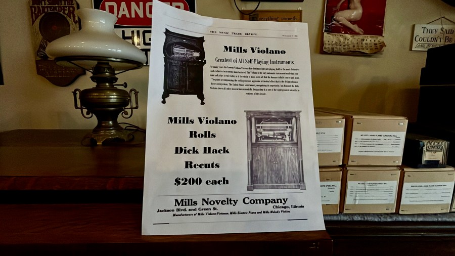 Poster advertising machine