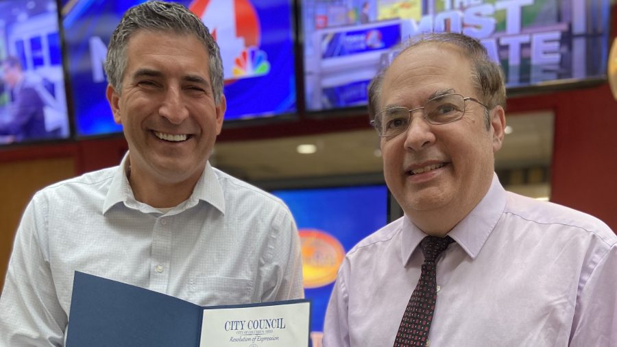 Dave Mazza and Ben Gelber receive Storm Team 4 Most Accurate Award