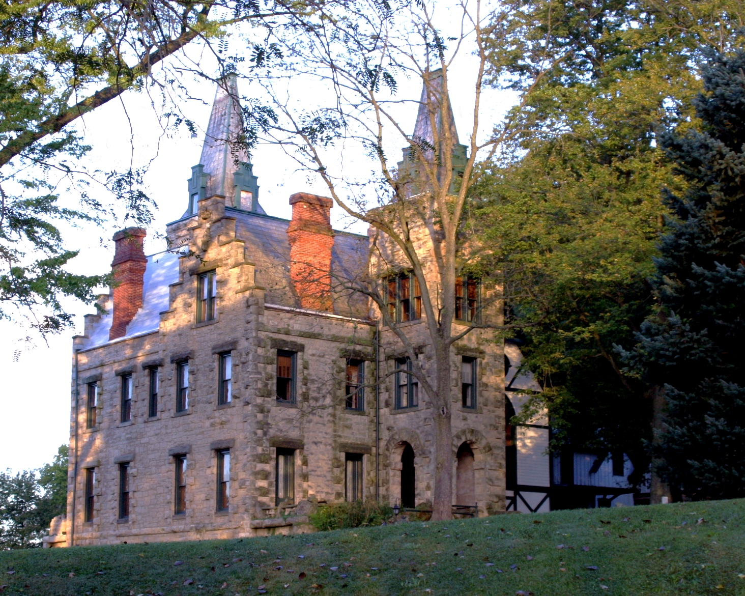 Piatt Castle Mac-A-Cheek from East