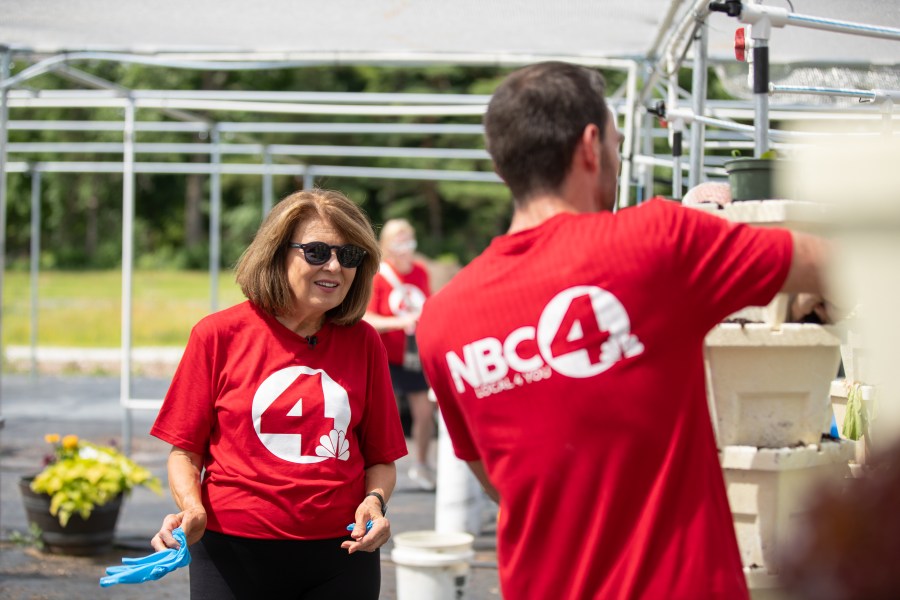 NBC4 volunteers worked at the Mid-Ohio Farm (Photo Courtesy: Carolyn Yaussy)