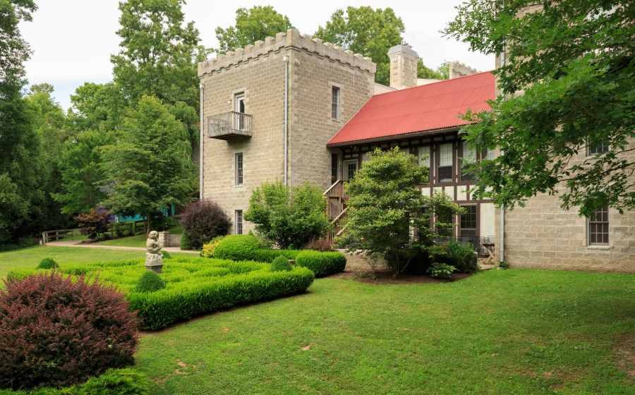 Ravenwood-Castle-Exterior-1
