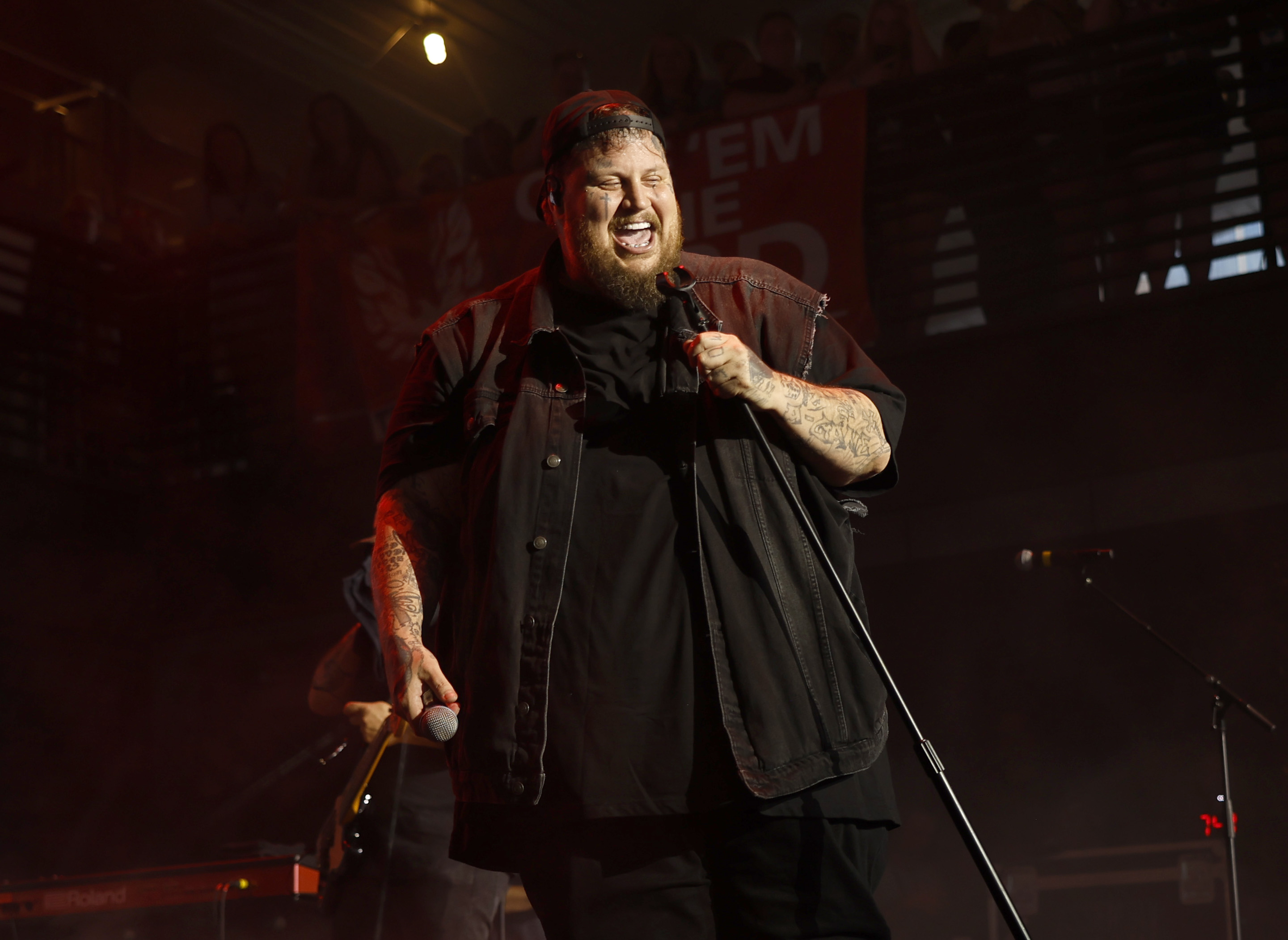 NASHVILLE, TENNESSEE - JUNE 17: Jelly Roll performs during 107.5 The River's River on the Rooftop at Skydeck on Broadway on June 17, 2024 in Nashville, Tennessee. (Photo by Jason Kempin/Getty Images)