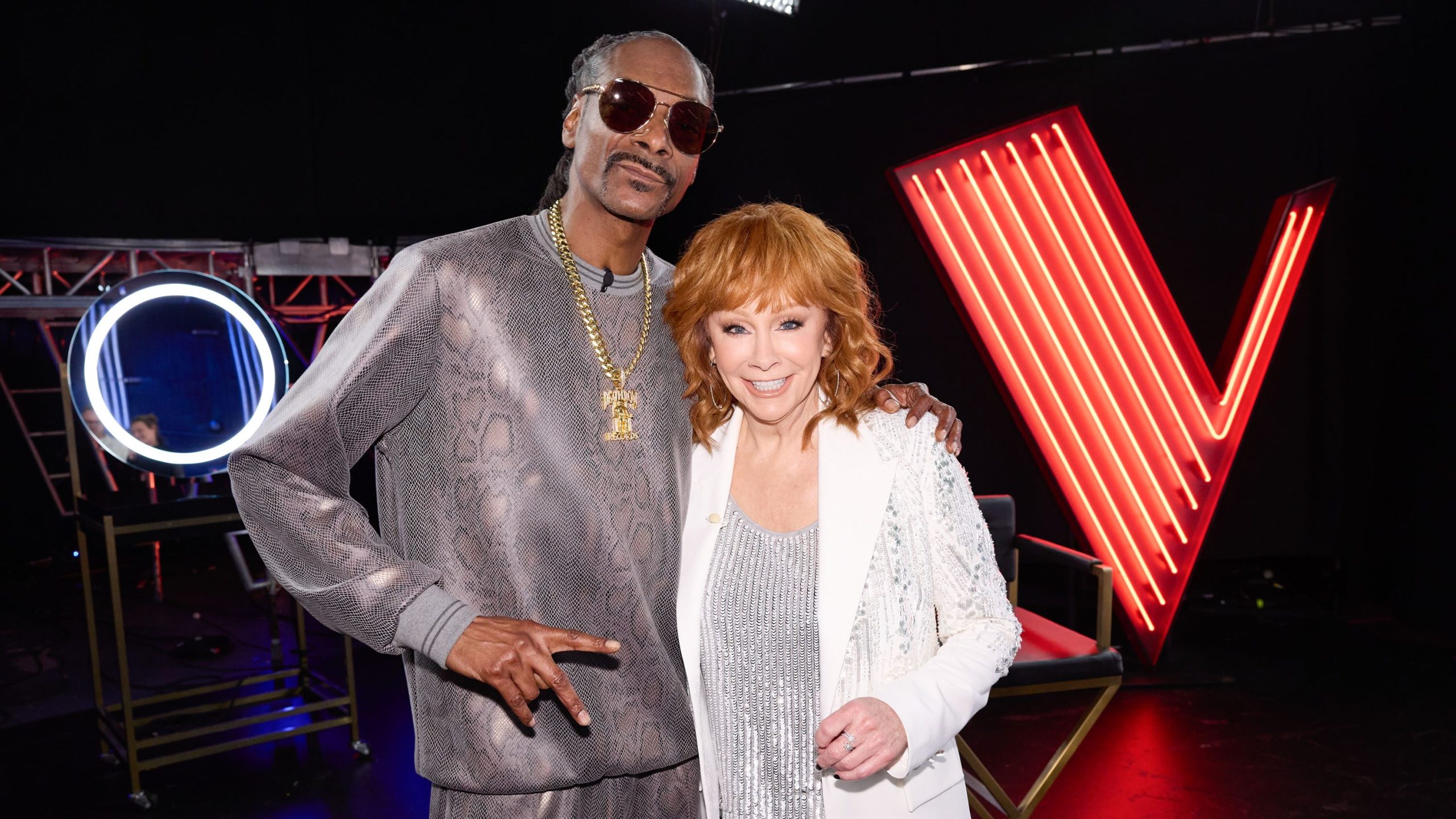 THE VOICE -- "The Blind Auditions Part 6" Episode 2606 -- Pictured: (l-r) Snoop Dogg, Reba McEntire -- (Photo by: Trae Patton/NBC)