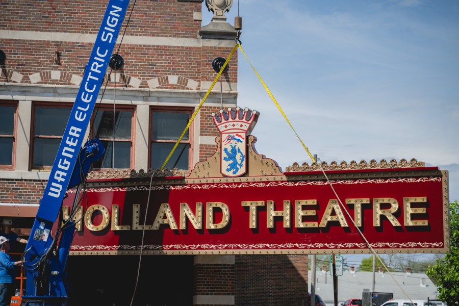 The Holland Theatre
